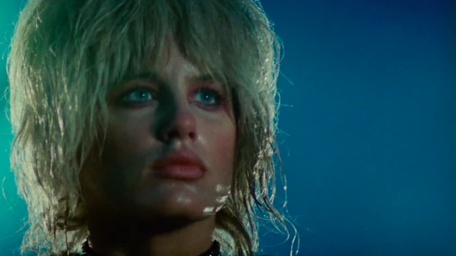 Daryl Hannah as replicant Pris in Blade runner