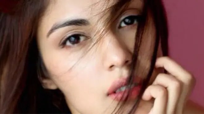 रिया चक्रवर्ती