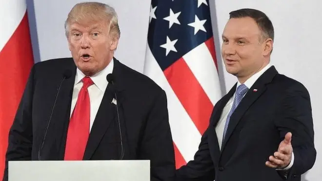 अमरीकी राष्ट्रपति डोनल्ड ट्रंप के साथ पोलैंड के राष्ट्रपति आंद्रेज़ डूडा