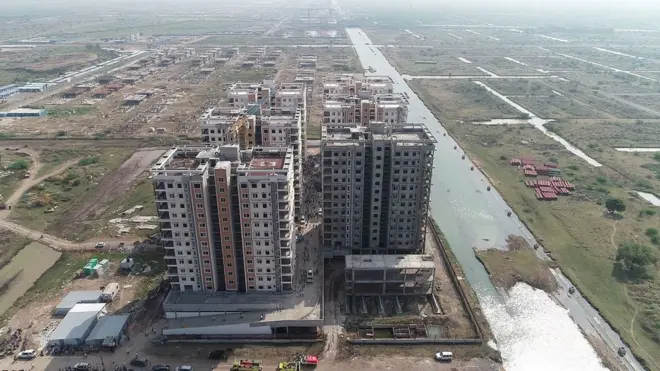 అమరావతి భవనాలు