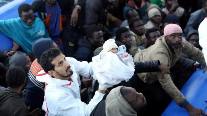 እስራኤል ካብታ ሃገር ንዝወጽእ ስደተኛ 3500 ዶላር ኣቕሪባ