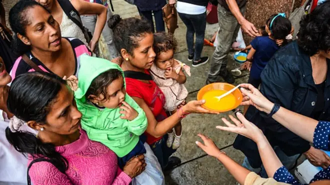 Namoota nyaata fudhachuuf hiriiran