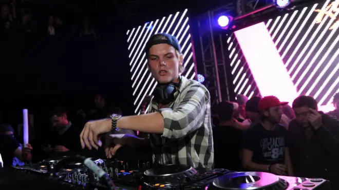 Смерть відомого шведського ді-джея Avicii привернула увагу до умов, в яких працюють відомі музиканти