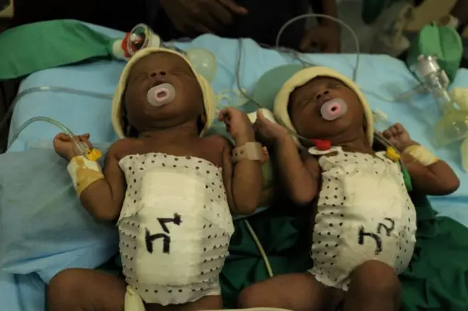 Labada ilmood ee la kala jaray