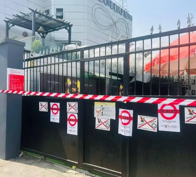 Aworan ẹnu ọna ile ìtura Quilox