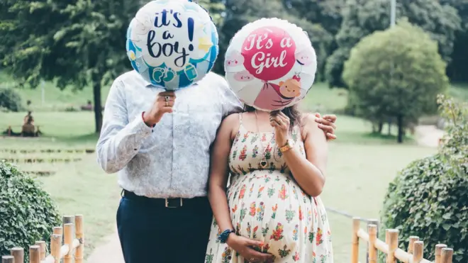 गर्भपाताच्या कायदेशीर हक्काबाबत भारतात अमेरिकेपेक्षा चांगली स्थिती आहे का?