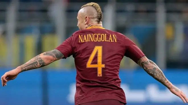 Disiarkan langsung melalui layar kaca, nama "Nainggolan" yang tertera di kaos klubnya, membuatnya akrab dengan penonton siaran langsung televisi Liga seri A Italia di Indonesia.