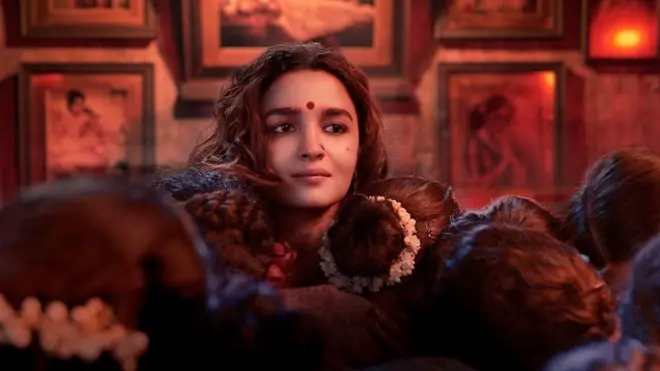 गंगूबाई काठियावाडी में आलिया भट्ट