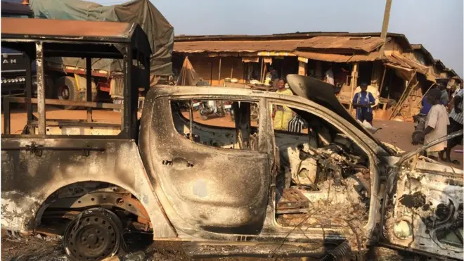 Ụgbọala Ipob gbara ọkụ