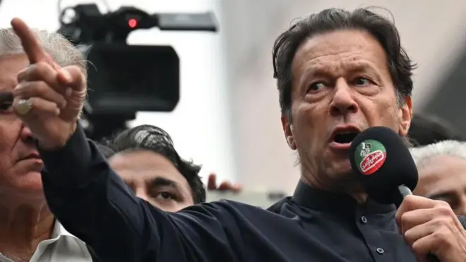 عمران خان 