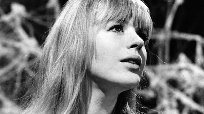 Млада Меријен Фејтфул