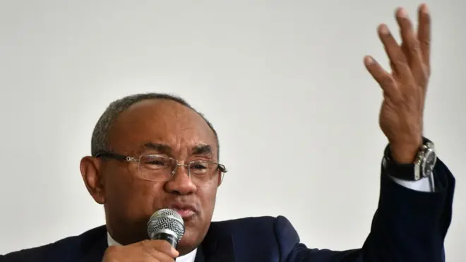 Les experts de la Caf sont repartis du Cameroun sans laisser filtrer la moindre impression sur leur visite.