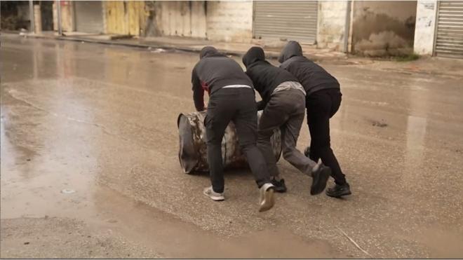 ヨルダン川西岸で武装抵抗の支持高まる　10代の若者も