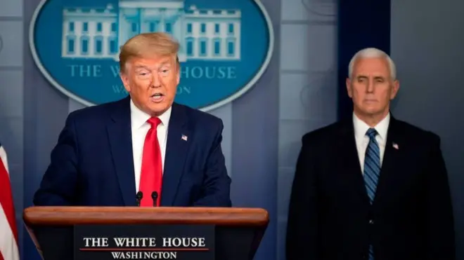 Presiden Trump mengatakan tak ingin memakai masker saat umumkan anjuran penggunaan masker bagi warganya