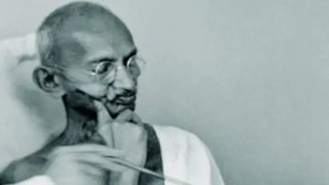 సర్దార్ వల్లభాయ్ పటేల్‌తో మహాత్మా గాంధీ