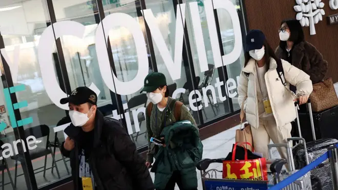 中國旅客抵達韓國仁川機場