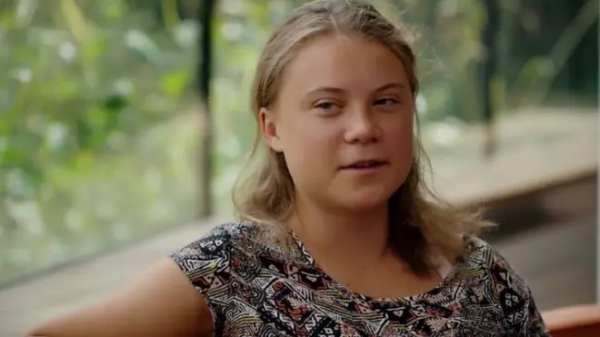 تقول غريتا تونبرغ إن "أقوى الأشخاص في العالم يشعرون بالخوف من المراهقين''