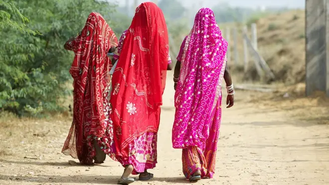 خواتین، خودکشی، انڈیا