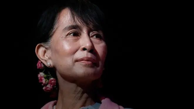 أونغ سان سو تشي