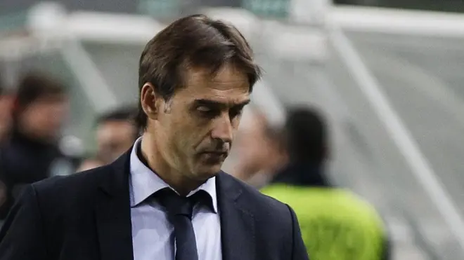 Mei lalu Lopetegui baru memperpanjang kontrak dengan timnas Spanyol hingga 2020, namun kemudian mengumumkan pindah ke real Madrid sesudah Piala Dunia.