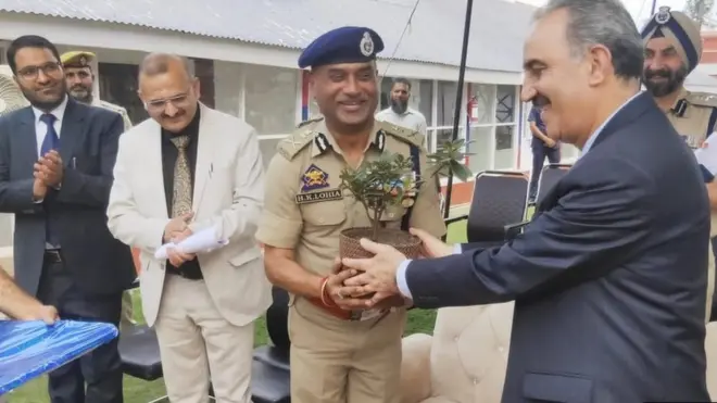 जम्मू-कश्मीर के पुलिस महानिदेशक (जेल) हेमंत लोहिया