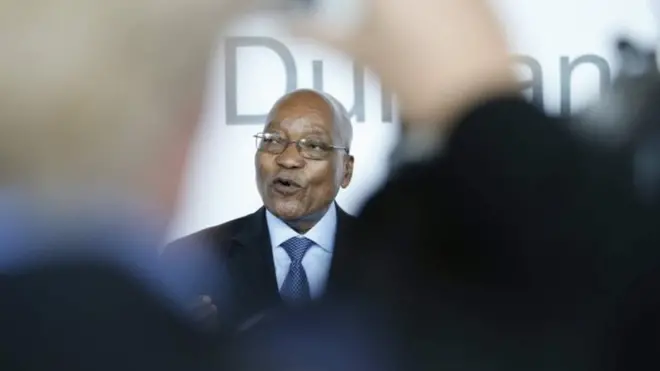 Wafanyakazi walimkemea bwana Zuma na kumtaka ajiuzulu.