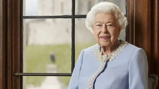 Nữ hoàng Elizabeth II