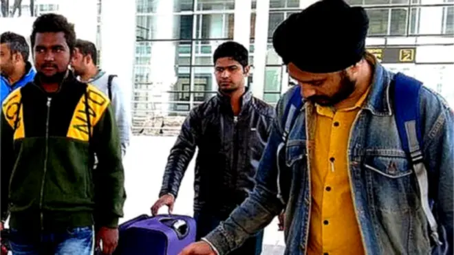 ਐਸ ਪੀ ਸਿੰਘ ਨਾਲ ਵਾਪਸ ਪਰਤੇ ਨੌਜਵਾਨ