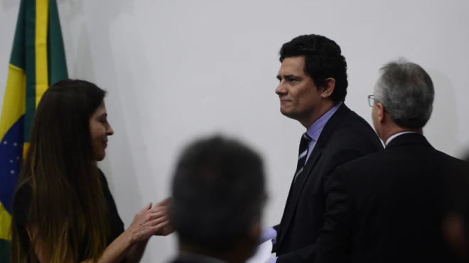 "Estaria claro que haveria uma interferência política na Polícia Federal, que gera um abalo à credibilidade minha, mas também do governo. Ia gerar uma desorganização na Polícia Federal"