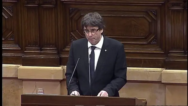 කැටලෝනියානු නායක Carles Puigdemont