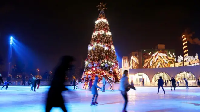 Ковзанка Roshen у Києві почала роботу ще 30 листопада