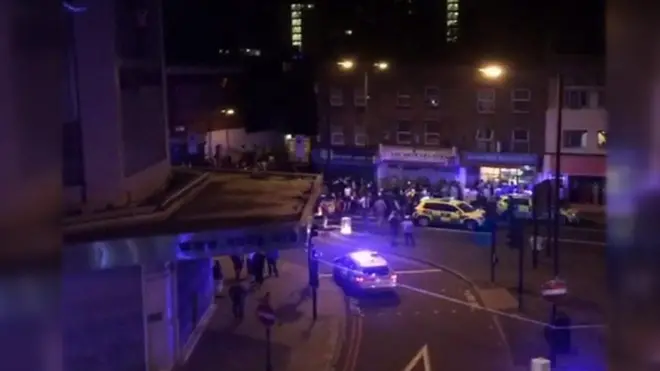 شارع سيفين سيسترز، قرب مسجد فينسبري بارك