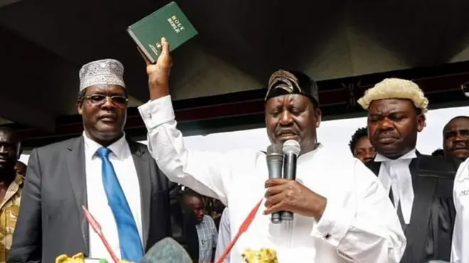 Miguna Miguna mu muhango wo kwirahiza kwa Raila Odinga