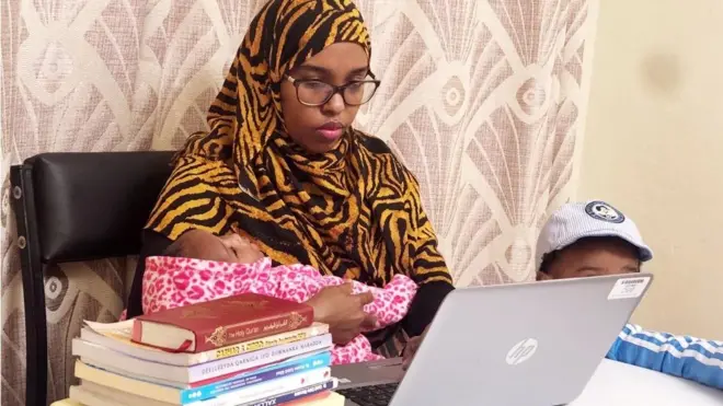 Weriyaha BBC, Faaduma Macallim Abuukar oo shaqadii BBC iyo middii guriga isku haysa.