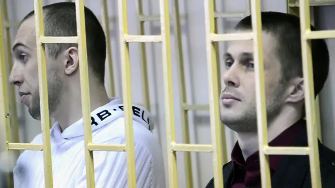 Шесть лет с момента задержания до оправдательного приговора Алексей Никитин (слева) и Вадим Ковтун (справа) провели в местах заключения