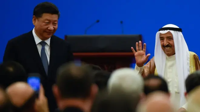 Kuveyt Emiri Şeyh Sabah El-Ahmed El-Caber El-Sabah ve Çin lideri Şi Jinping