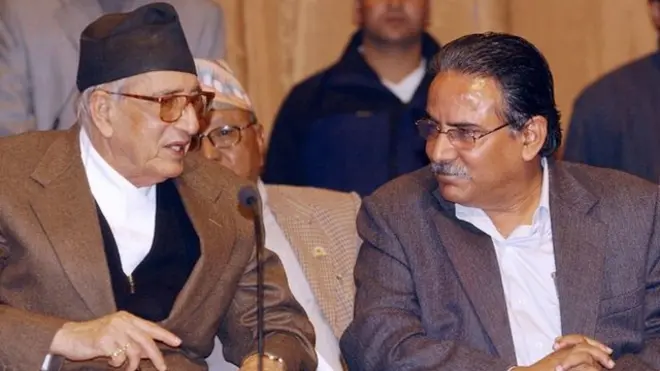 तत्कालीन प्रधानमन्त्री गिरिजाप्रसाद कोइराला र माओवादी अध्यक्ष पुष्पकमल दाहाल प्रचण्डले विस्तृत शान्ति सम्झौतामा सन् २००६ नोभेम्बर (विसं २०६३ मंसीर) हस्ताक्षर गरेपछि सशस्त्र द्वन्द्वको अन्त्य भएको थियो।