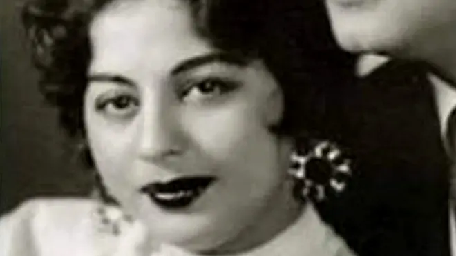 فلمی دنیا میں کامیابی کے جھنڈے گاڑنے کے بعد صبیحہ جس اداکار کے دام عشق میں گرفتار ہوئیں وہ سنتوش کمار نہیں بلکہ ان کے چھوٹے بھائی درین تھے