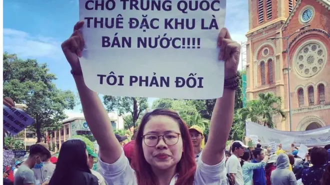Bạn trẻ Trương Thị Hà bị công an Việt Nam bắt sáng 17/6