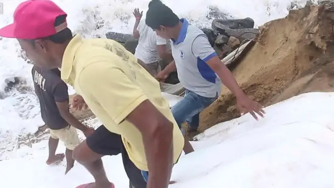 සයුරේ දියබත්වන වයඹ ධීවර ගම්මාන