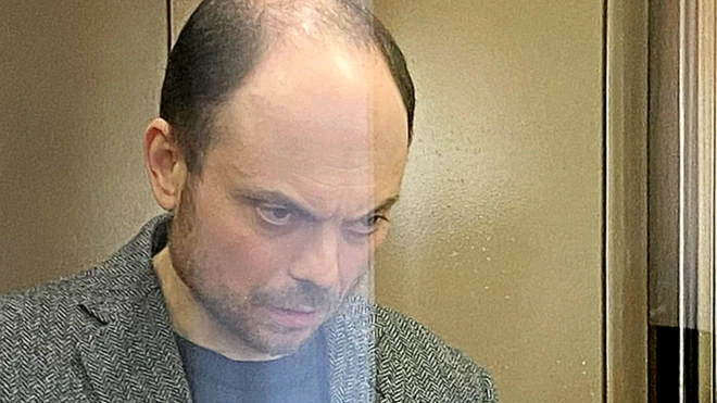 Владимир Кара-Мурза во время оглашения приговора