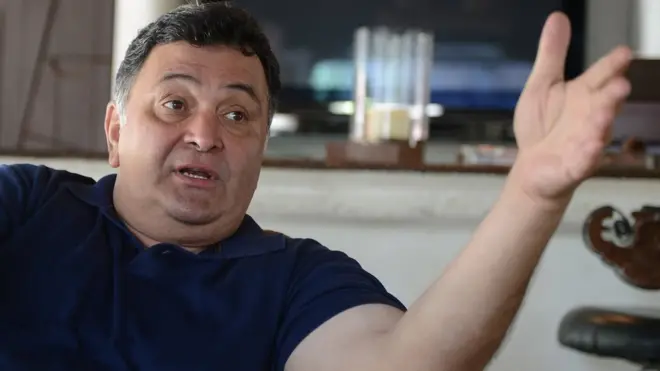 رشی کپور سوشل میڈیا پر اپنے موقف کے اظہار کے بارے میں خاصے مشہور ہیں