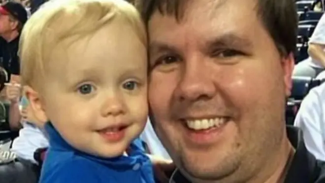 Justin Ross Harris y su hijo Cooper.