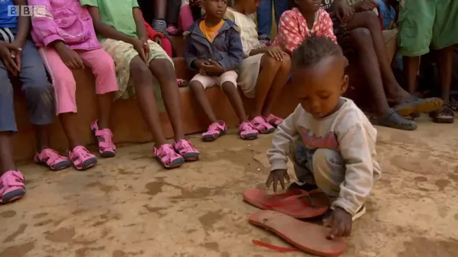 쑥쑥 자라는 아이들을 위한 신발