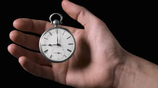 هل سنتمكن يوما ما من تجميد الزمن؟