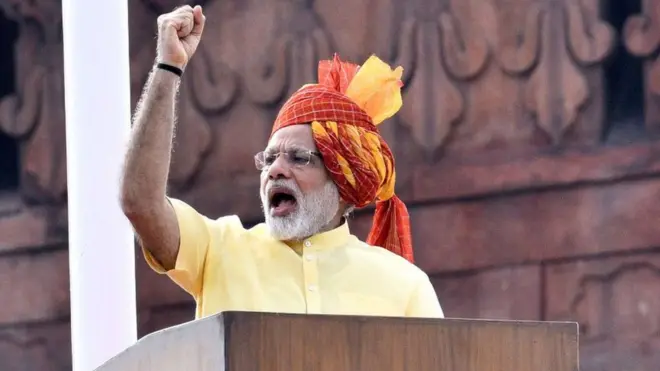 नरेंद्र मोदी