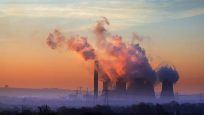 هل تعرقل الحرب في أوكرانيا الانتقال للطاقة النظيفة؟