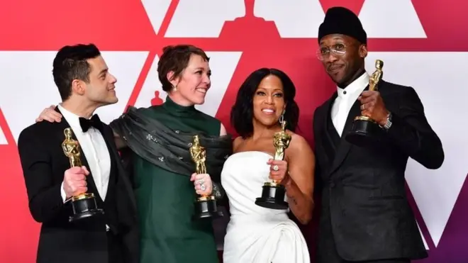 En iyi oyuncu ödüllerini kucaklayan isimler: Rami Malek, Olivia Colman, Regina King ve Mahershala Ali