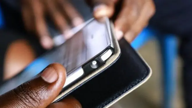 Simu aina ya smartphone