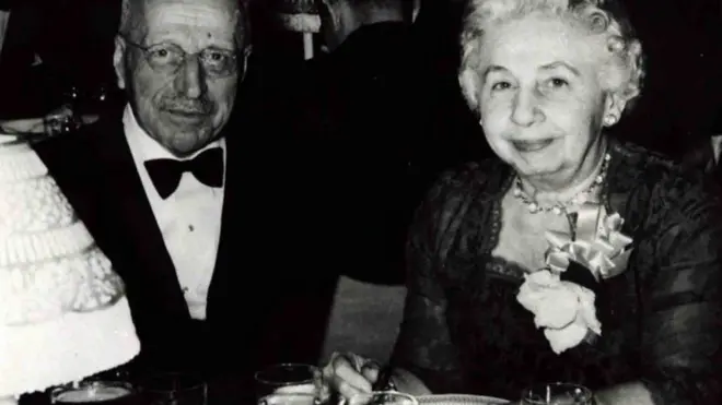 قصة الحب وراء اختبار مسحة عنق الرحم